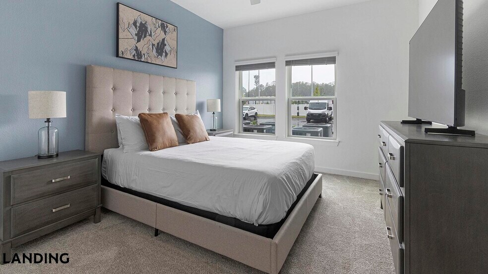 Building Photo - 12525 Tibbets Ln