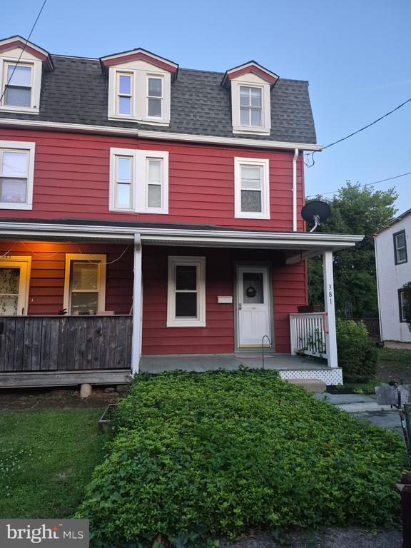 Building Photo - 381 Stewart Ave