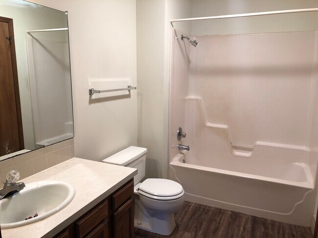 Building Photo - 8713 W Thurman St