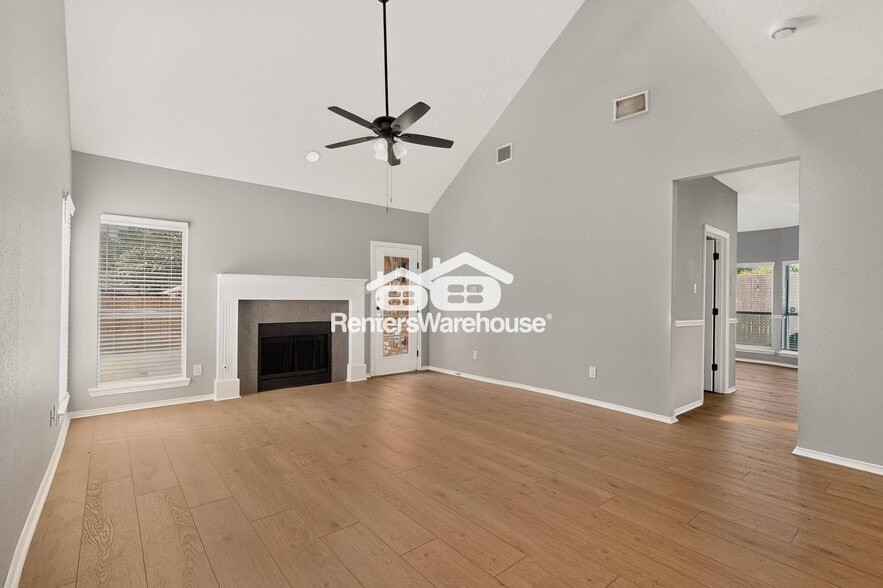 Building Photo - 619 Ridgemont Dr