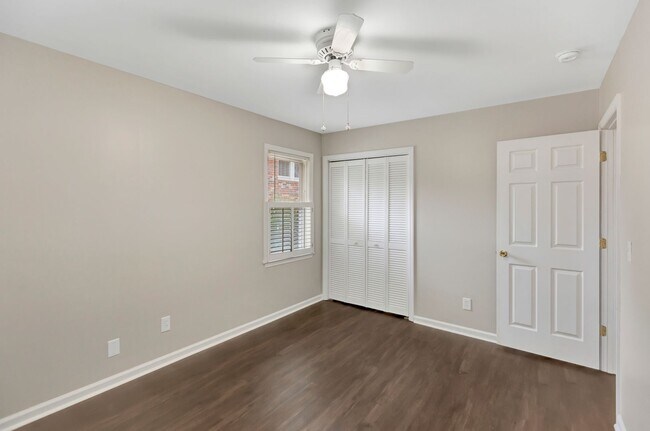 Building Photo - Charming 4-Bedroom, 2-Bath Brick Home with...