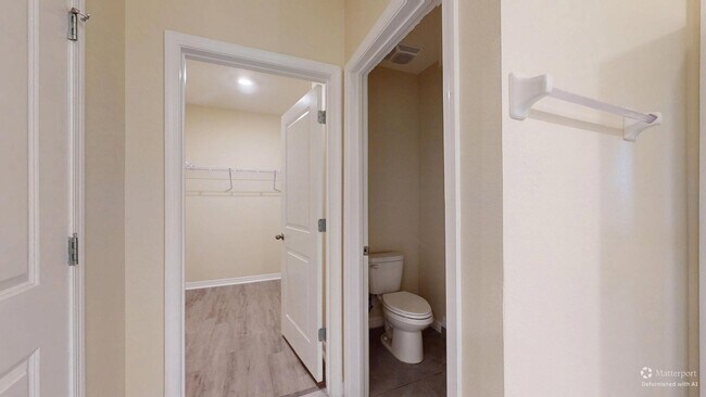 Building Photo - 5672 Woodland Sage Dr