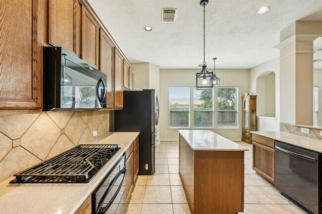 Building Photo - 1309 Bayport Ln