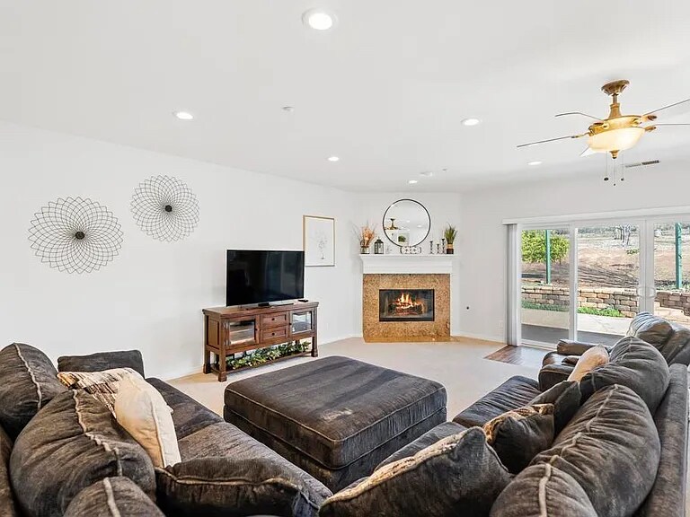 Building Photo - 2090 Quail Meadow Rd