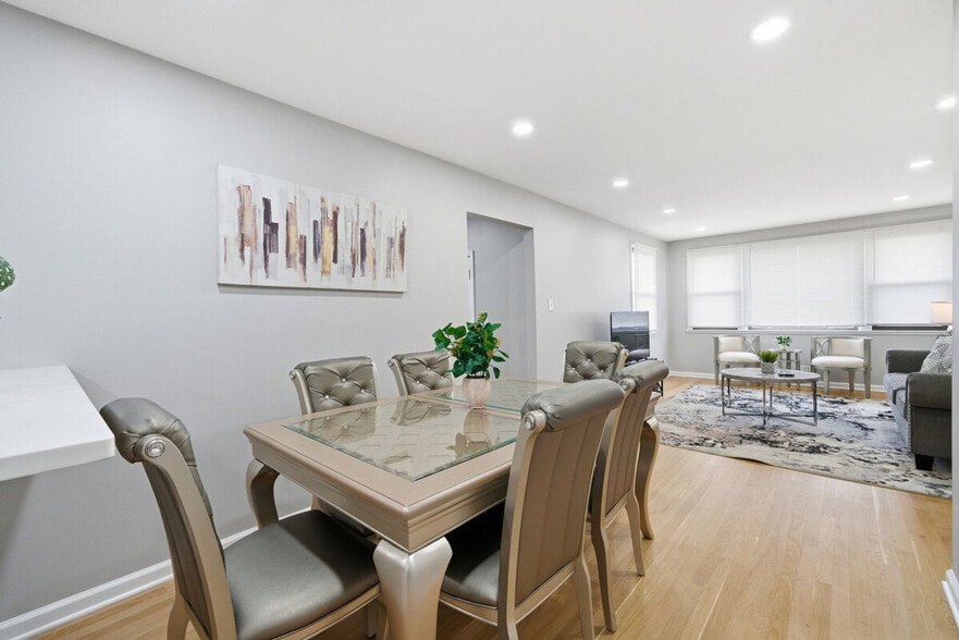 Building Photo - 12800 Terrace Ln