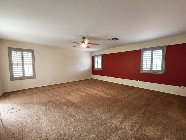 Building Photo - Marshall Ranch 5 bedroom!!  Available Now.