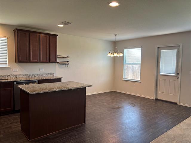 Building Photo - 1513 Waggoner Dr