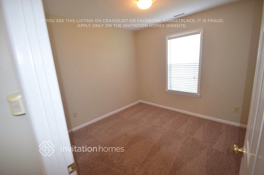 Building Photo - 4301 Emerald Ln