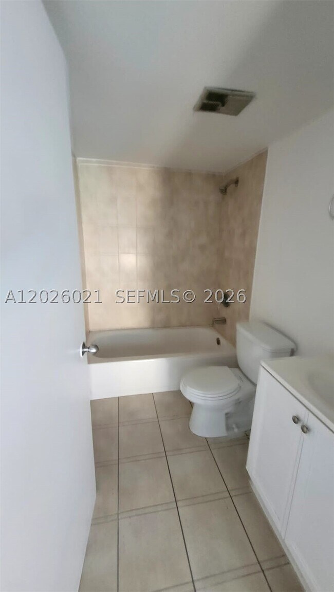 Building Photo - 6995 NW 186th St