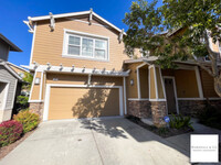 Building Photo - Contemp. 4BR/2.5 BA, NEWLY BUILT BEDROOM, ...