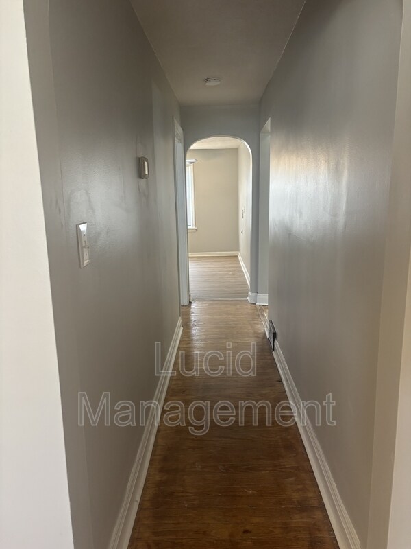 Building Photo - 4009 Beaver St