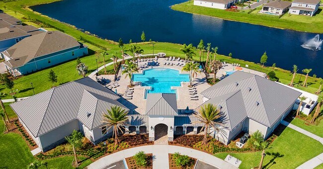 Building Photo - 13627 Ritta Island Dr