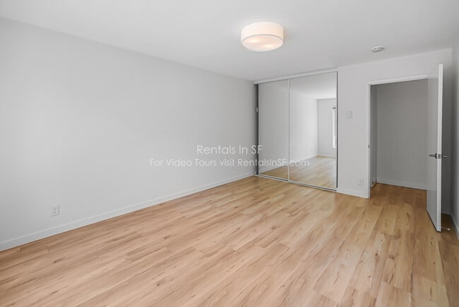 Building Photo - 1347 3rd Ave