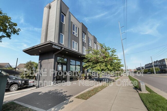 Primary Photo - 5403 Centennial Blvd