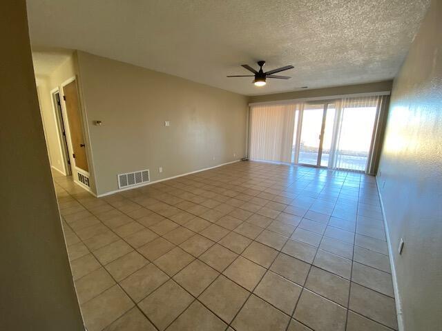 Building Photo - 500 Western Dr