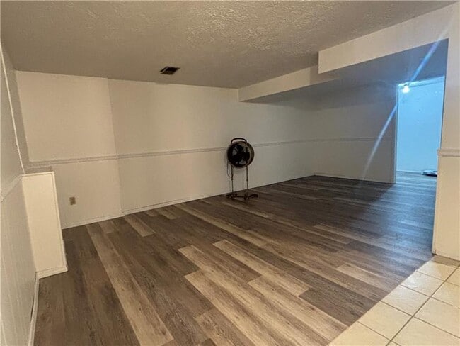 Building Photo - 456 Hunting Creek Rd