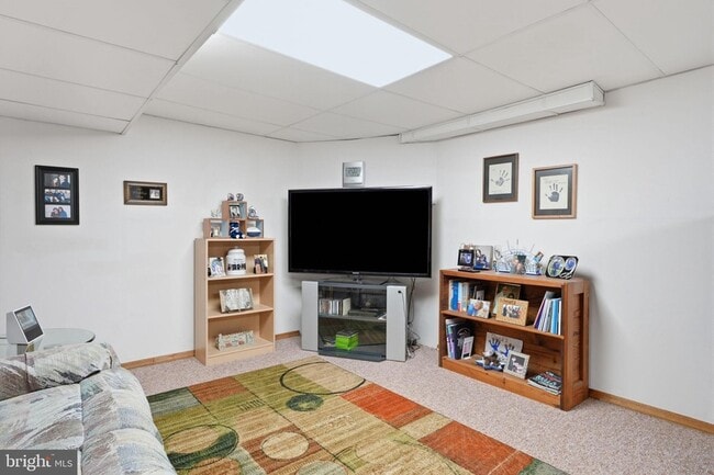 Building Photo - 9 Hibiscus Pl