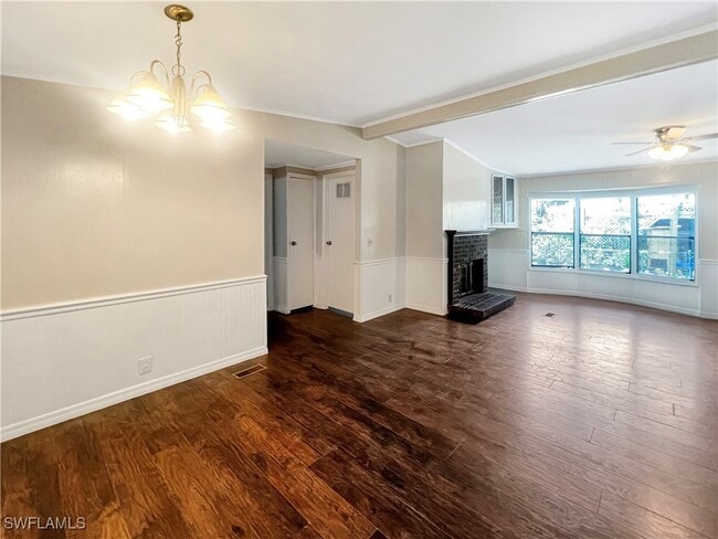 Building Photo - 7574 Grady Dr