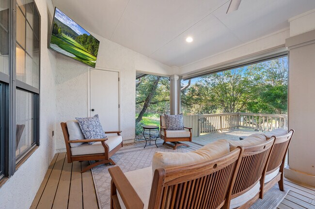 Building Photo - 29224 Seabiscuit Dr