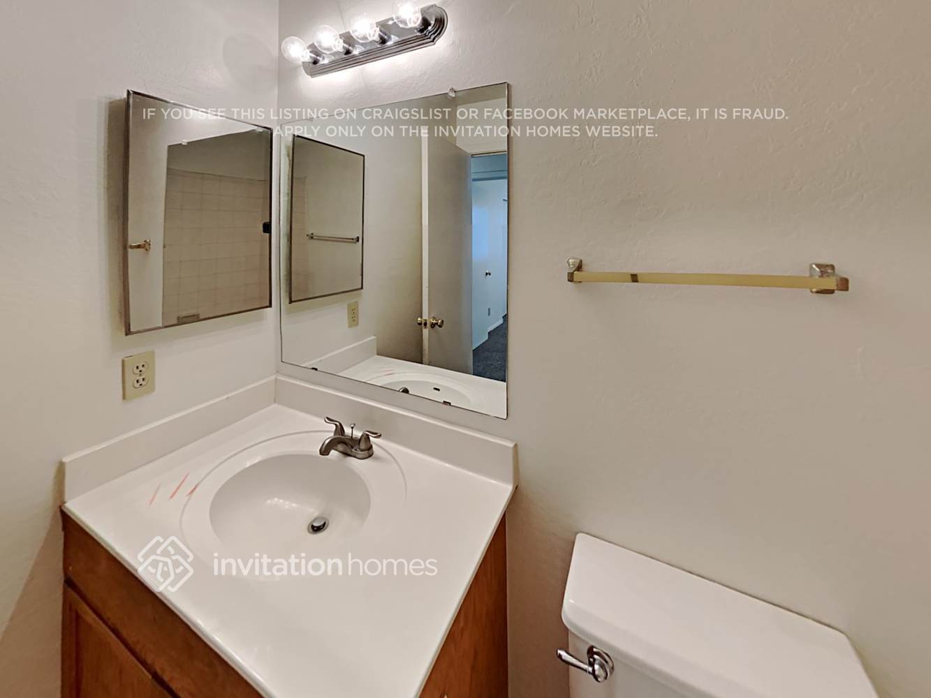 Building Photo - 5524 W Harrison Ct