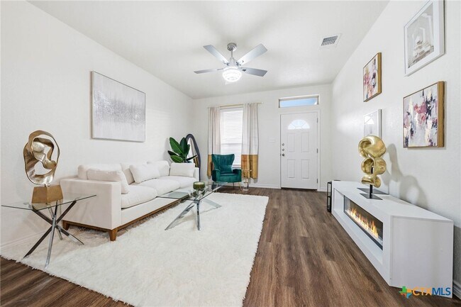 Building Photo - 5104 Rose Gdn Lp