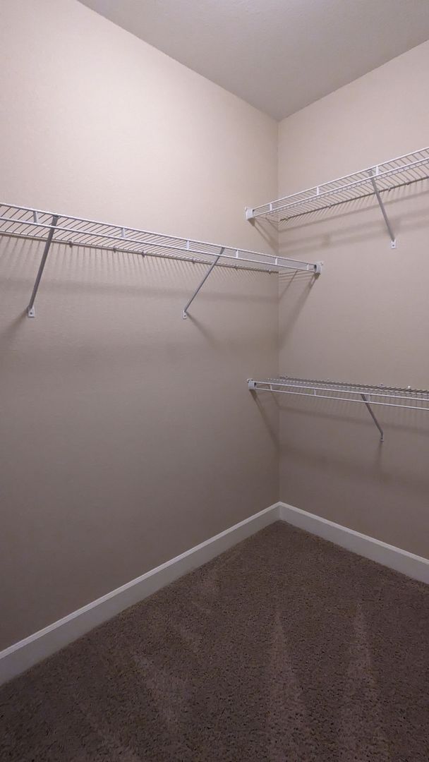Building Photo - SPACIOUS RANCHER WITH FINISHED BASEMENT ON...
