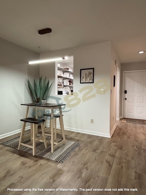 Building Photo - 551 Courtwood Ln