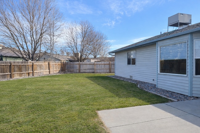 Building Photo - 1139 Laurel Ct