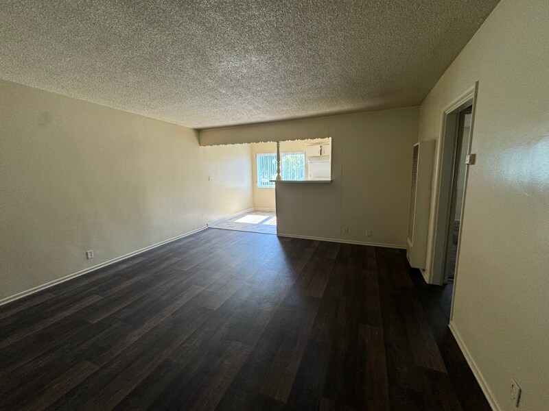 Building Photo - 6248 N San Gabriel Blvd