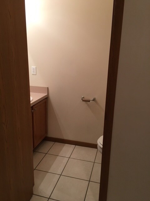 Building Photo - 4187 Westbrook Dr