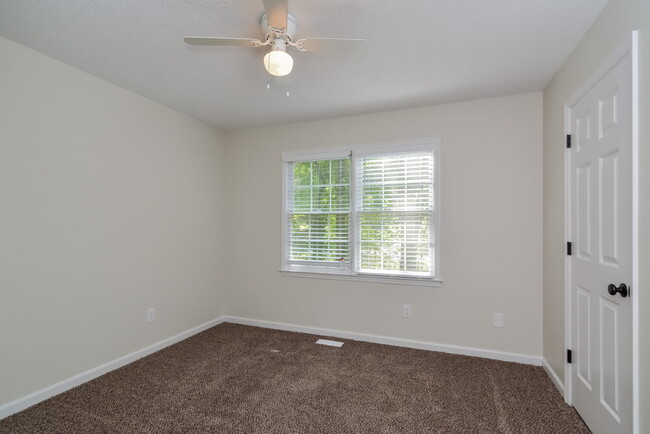Building Photo - 1414 Towne Harbor Psge