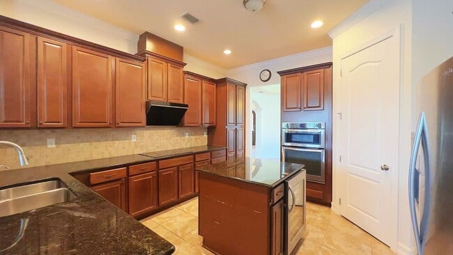 Building Photo - 10907 Mobberley Cir