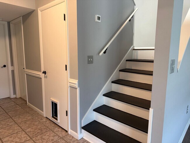 Building Photo - Beautiful 2 bedroom 2 bath unfurnished Townhome - Olde Point Golf Course - Hampstead