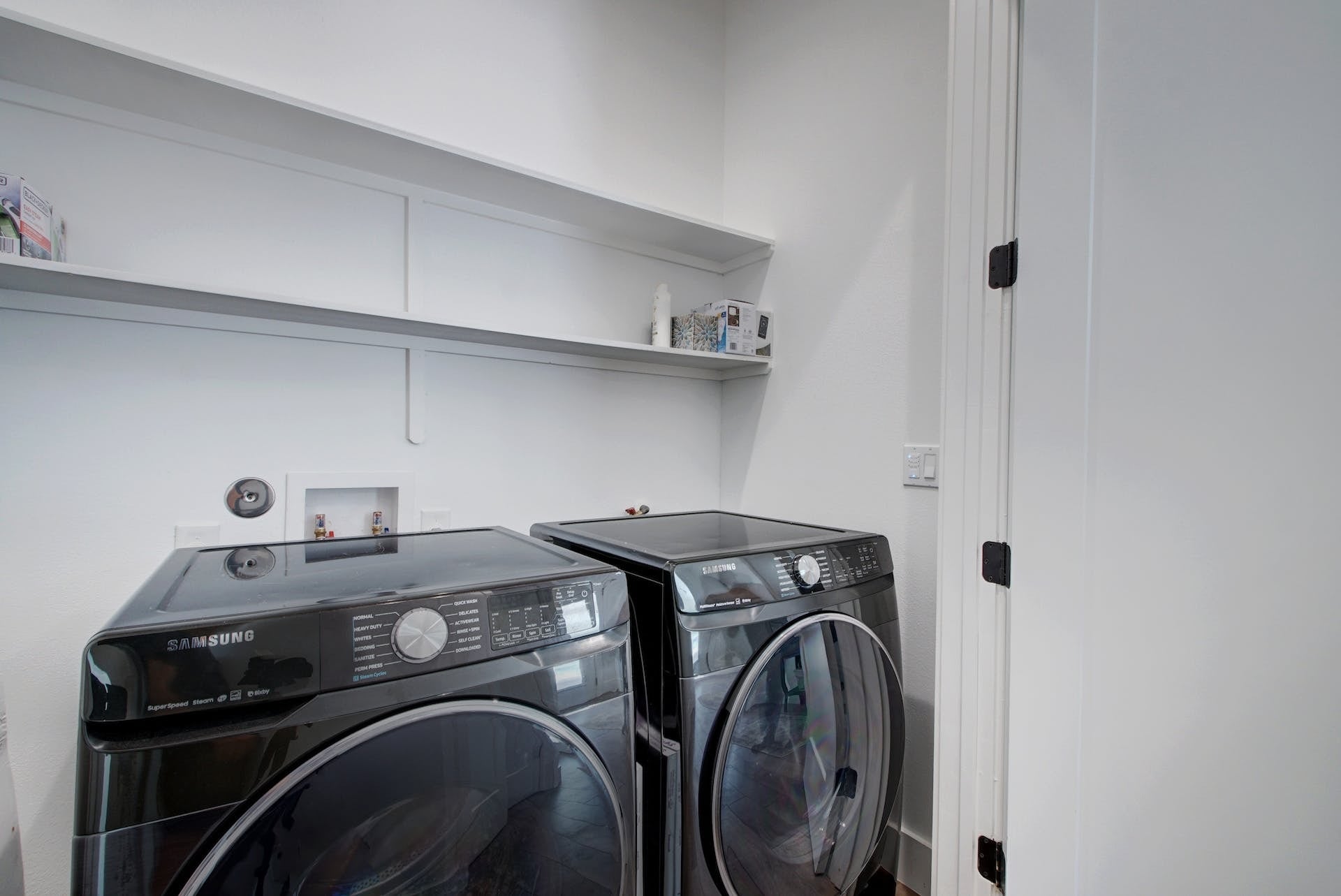 Laundry closet - 413 W Odell St