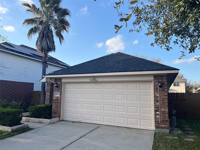 Building Photo - 1614 York Creek Dr