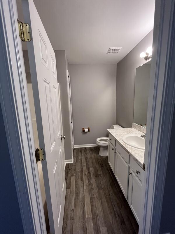 Building Photo - 13065 Turnberry