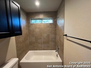 Building Photo - 6878 Lakeview Dr.