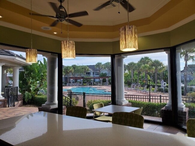 Building Photo - 11811 Estates Club Dr