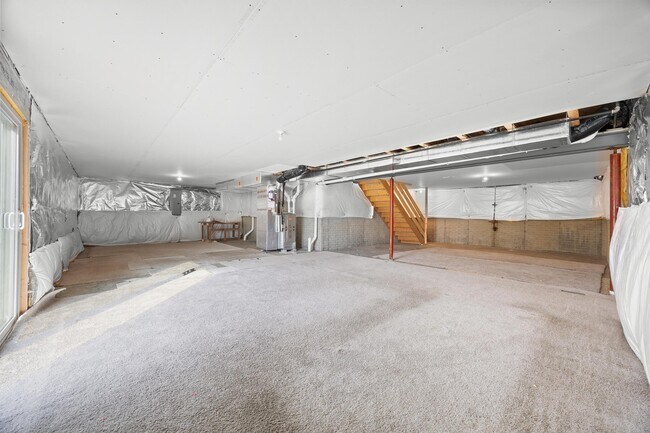 Building Photo - 6295 Honey Farm Wy