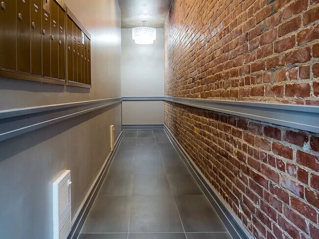Building Photo - 309 East 92nd Street