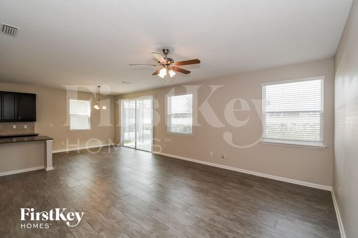 Building Photo - 7031 Azalea Grove Dr