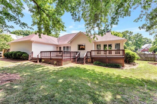 Building Photo - 185 Glenclairn Ct