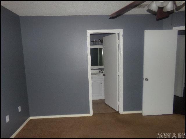 Building Photo - 1702 Calgary Trail