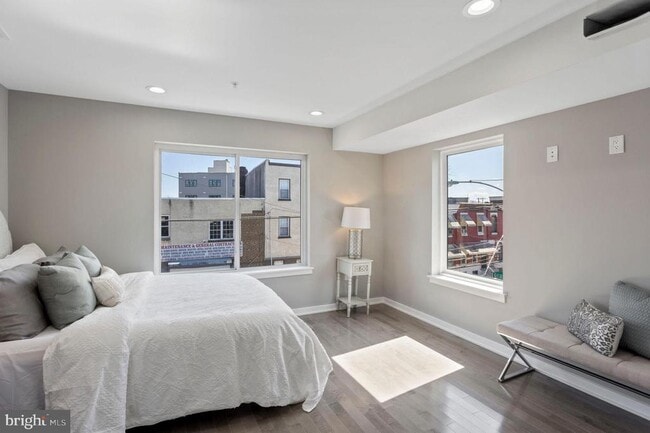 Building Photo - 1412 S 22nd St