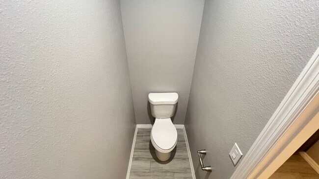 Building Photo - Beautiful 3 Bedroom, 2 Bathroom Home in Palm Bay!!