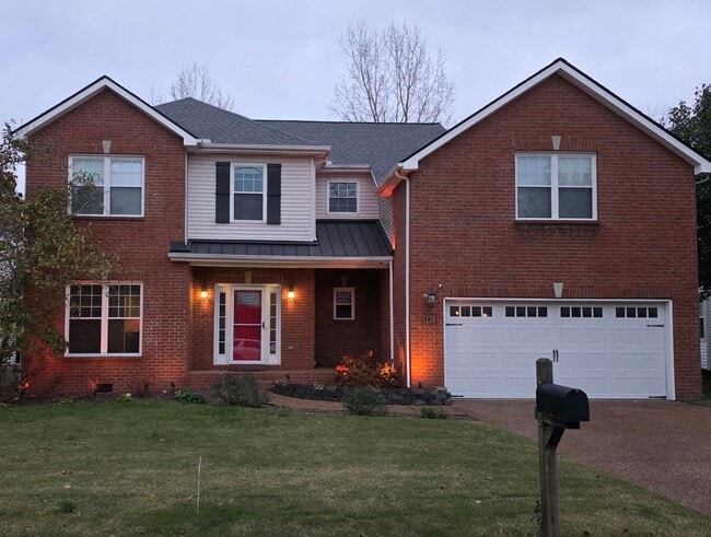 Primary Photo - 4 Bedroom! Walk to Jim Warren Park, Franklin TN