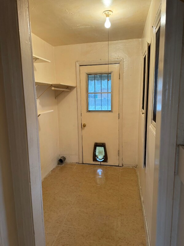 Building Photo - 719 W Longden Ave
