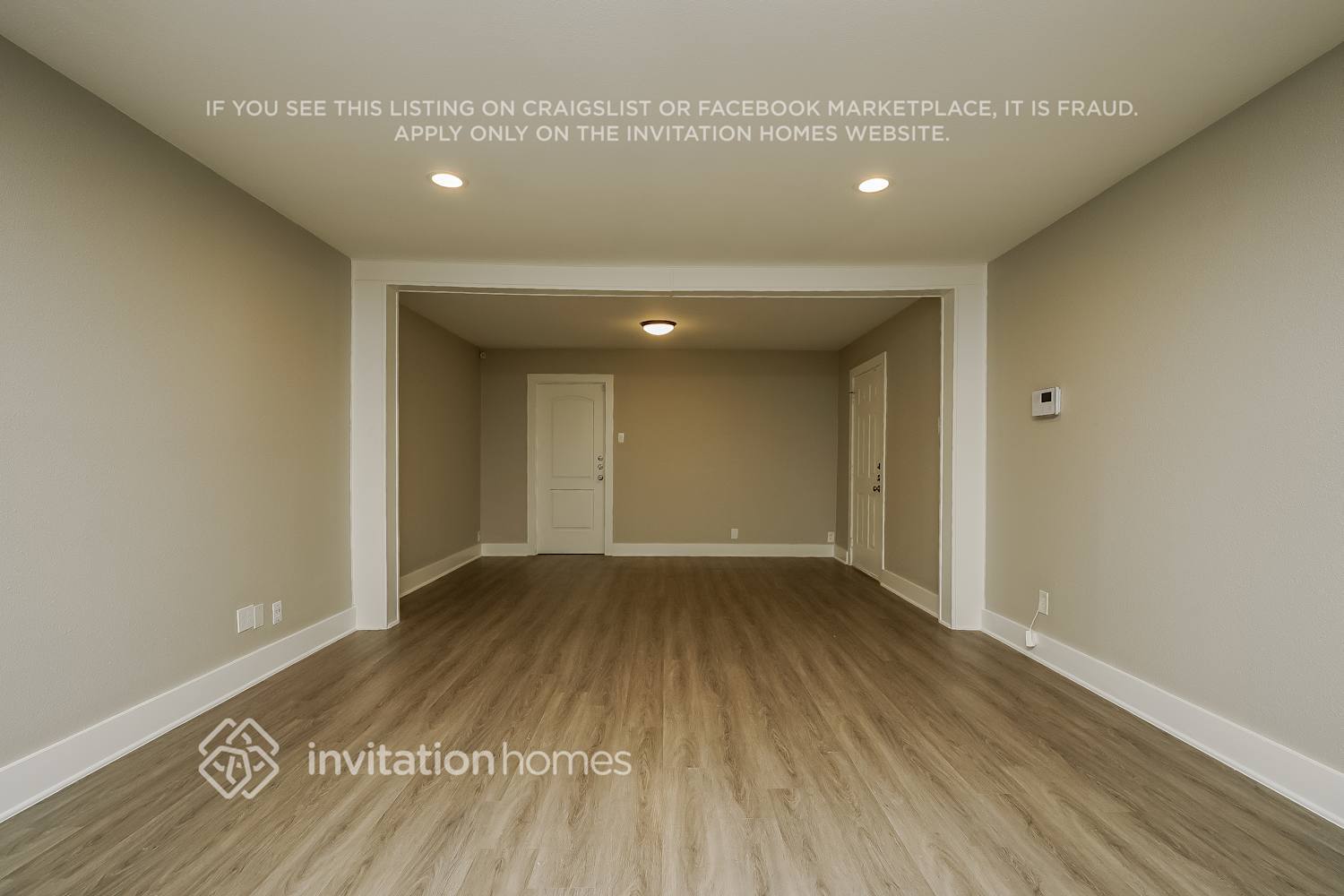 Building Photo - 923 Meadow Mead Dr