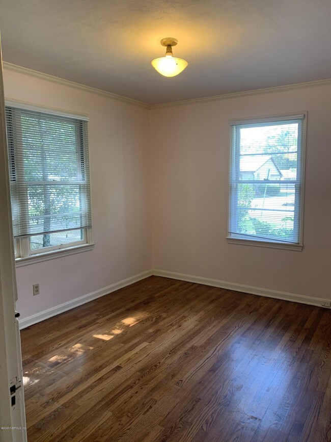 Building Photo - 5645 Nettie Rd