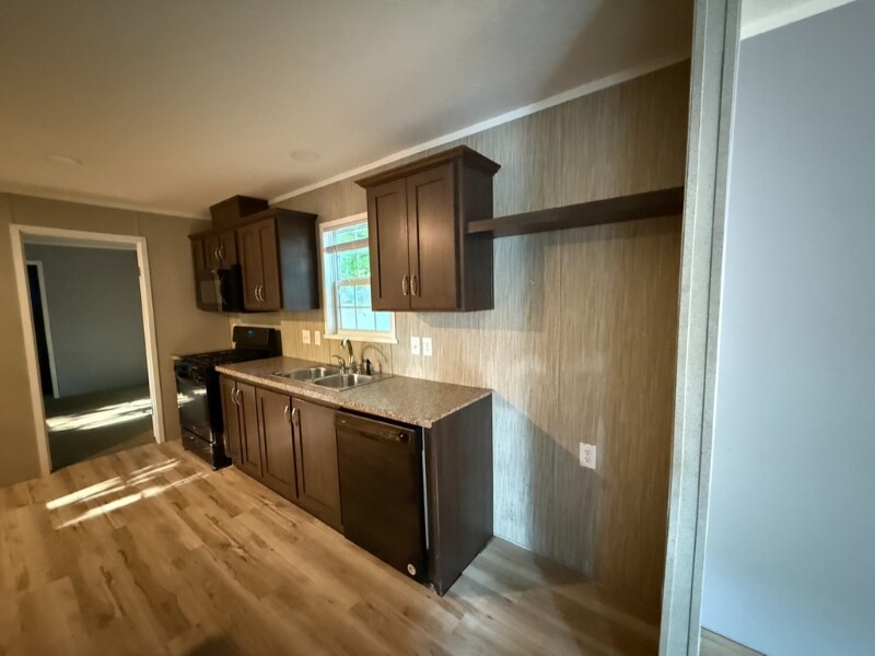 Building Photo - 103 Dunlap Cir